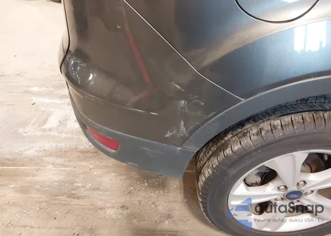 2016 Ford Escape Se from USA, damaged, VIN 1FMCU9GX8GUB16683